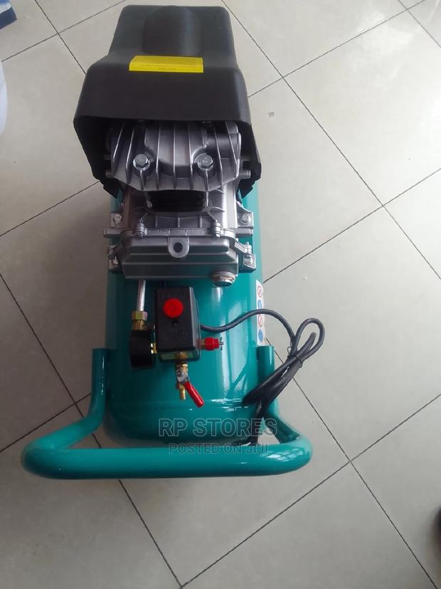 Air Compressor 50l · Photo 3