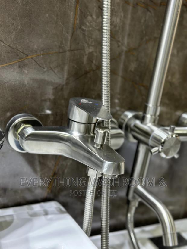 Antirust Telephone Shower Mixer · Photo 4