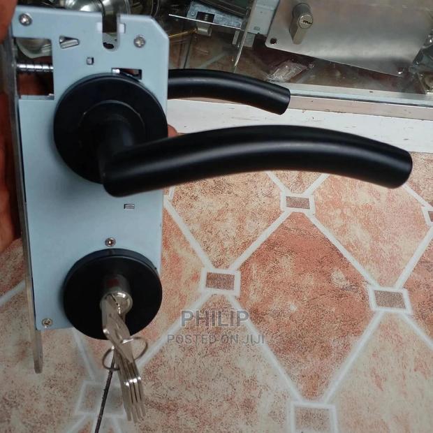 Door Lock(Italian Model) photo 3