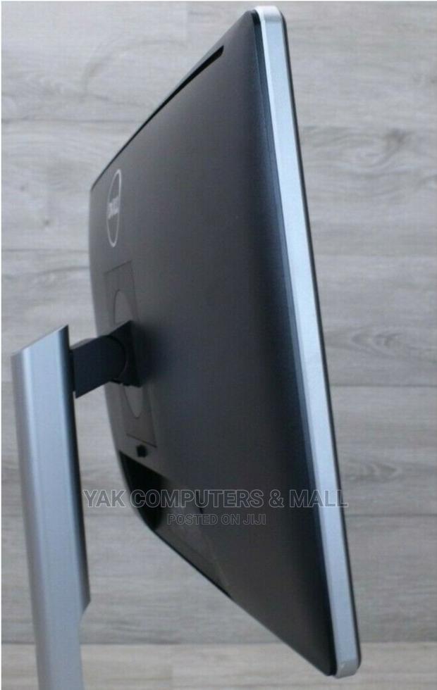 23inch Full Hd Dellonitor With Dvi,Dp Port,Vga Port