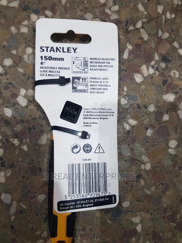 Stanley Adjustable Wrench 150mm · Photo 4