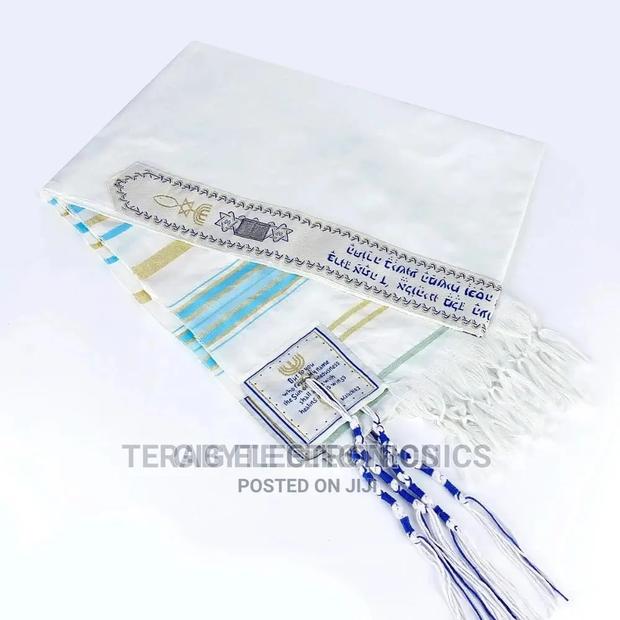 Prayer Shawl Tallit - Green · Photo 4