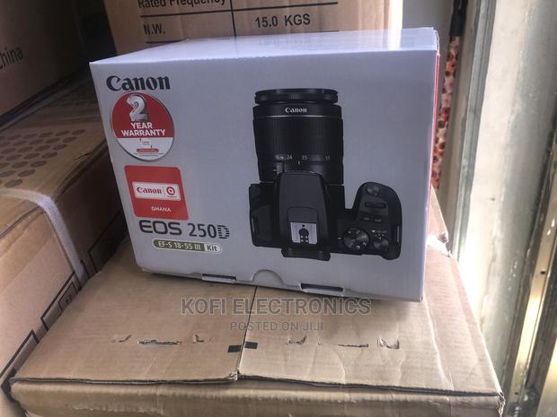 Sleek Canon EOS 250D DSLR Camera With 18-55mm STM Lens · Photo 2