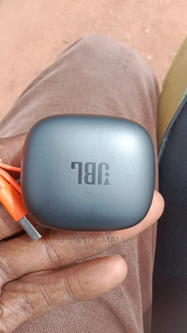 Preowned Neat JBL Live Pro2 Earbuds From America for Sale photo 4