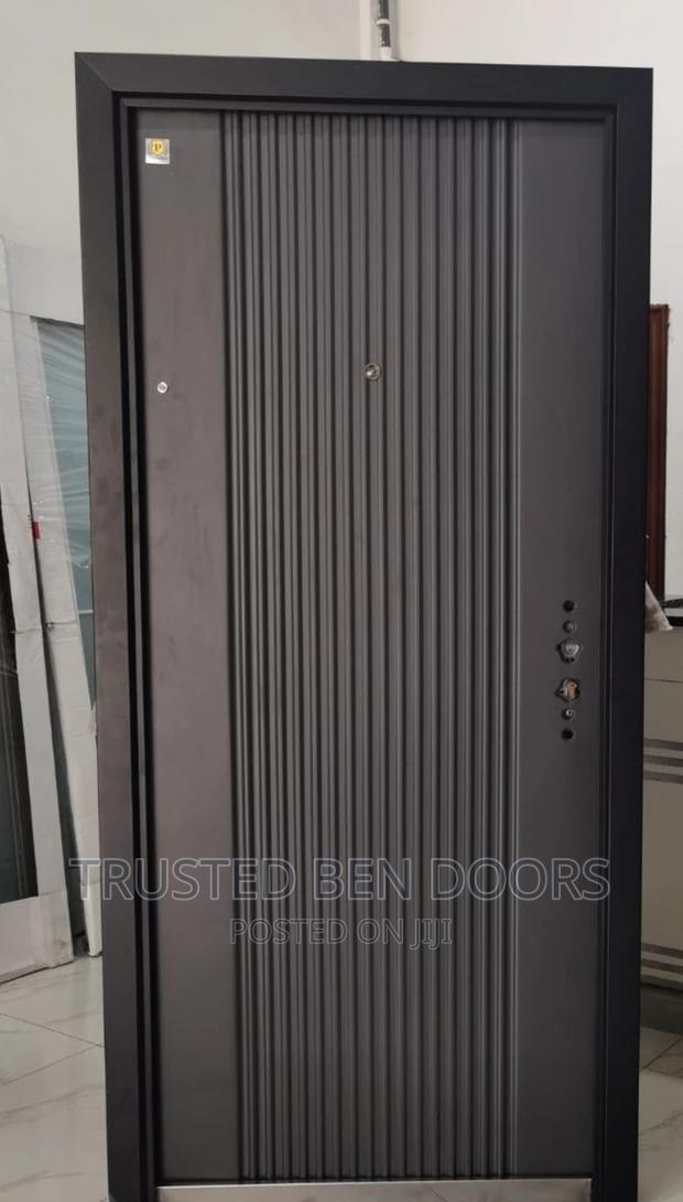 New Paladin Security Single Doors [One And Half Available] · Photo 2
