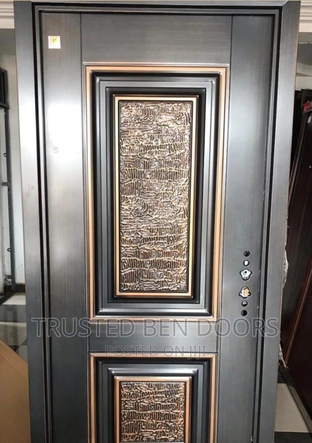 Anti-rust Paladin Doors For Harsh Weather [Single_one/Half] · Photo 2