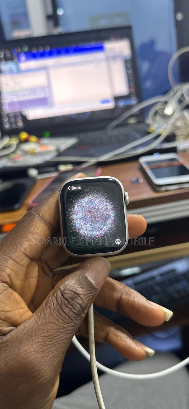 Series 7 45mm Icloud Screen