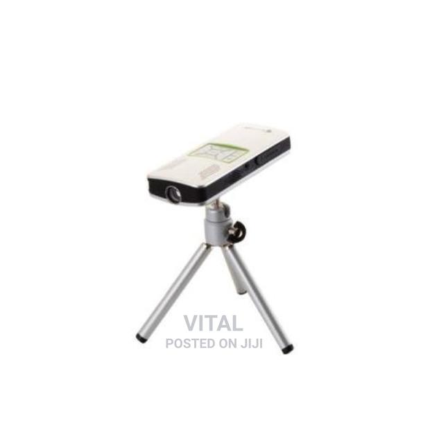 Pocket Projector /Aiptek Pocket Cinema V10 photo 5
