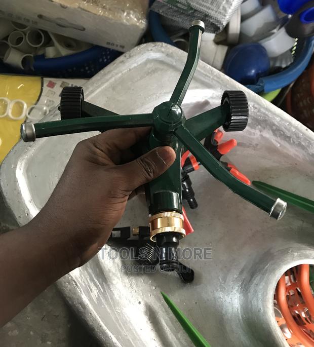 3-Head Brass Sprinkler (Green) · Photo 4