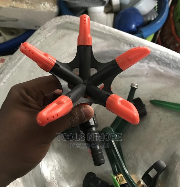 SHIND 5-Nozzle Sprinkler · Photo 3