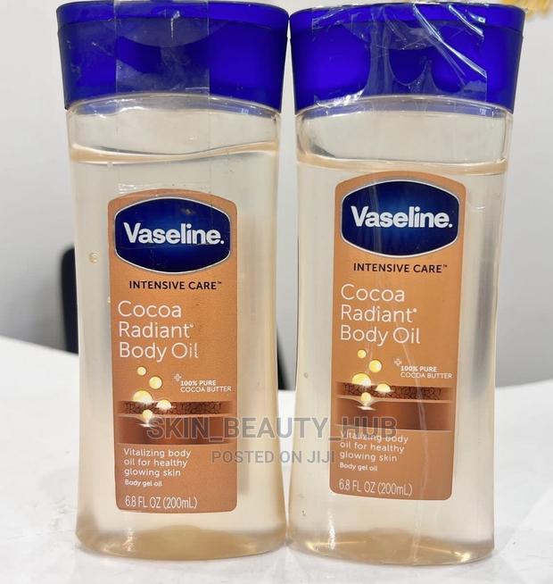 Vaseline Cocoa Radiant Body Oil · Photo 2