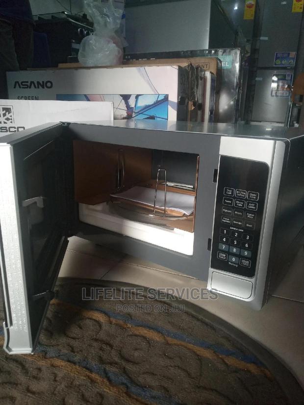 Microwave With Digital Control Nasco 25L