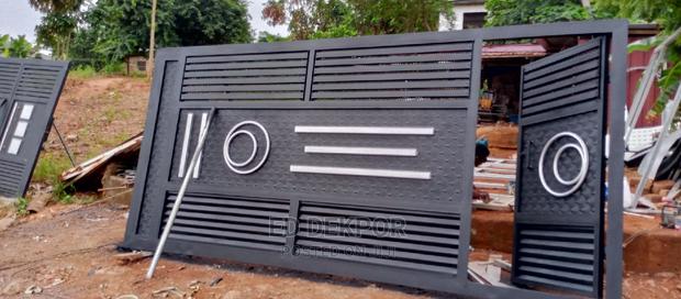 Kg Metal Sliding Gate · Photo 1