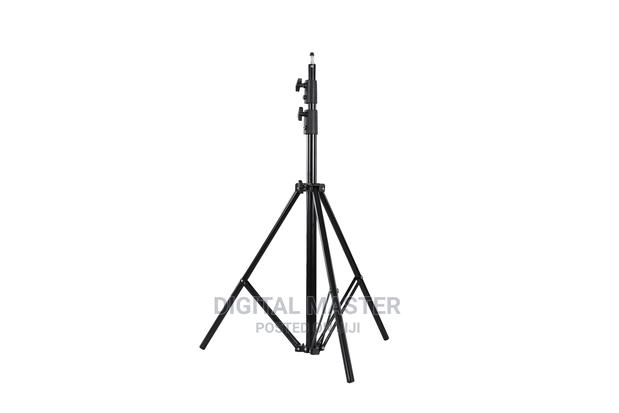D-280 2.8M Light Stand · Photo 2
