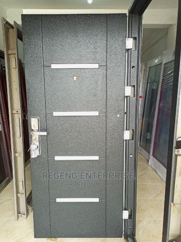 Italian Technology Security Door With Accessories · Photo 2