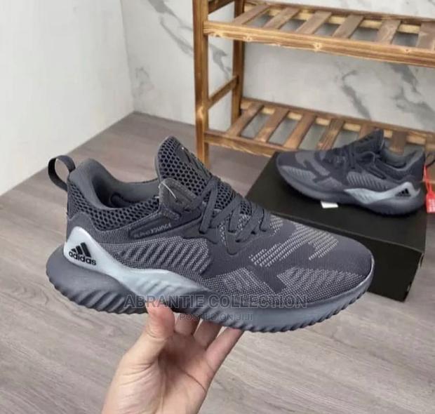 Adidas Alphabounce · Photo 4