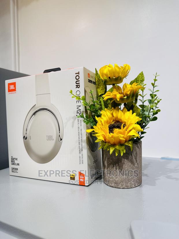 JBL Tour One M2 Headphones Buy for Less · Photo 2