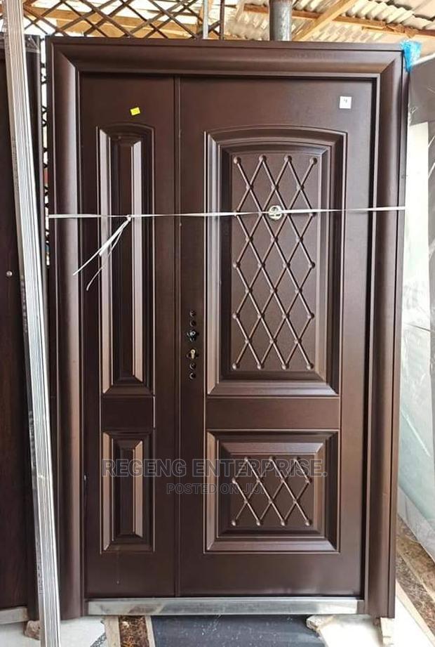 Upgrade (7keys) Security Door · Photo 2