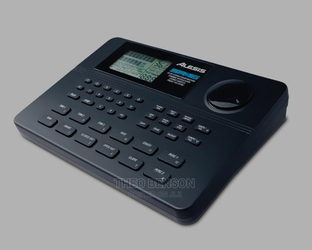 Alesis Sr16 Drum Machine photo 2
