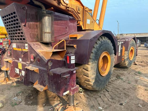 50 Ton Grove RT750 Rough Terrain Crane photo 12