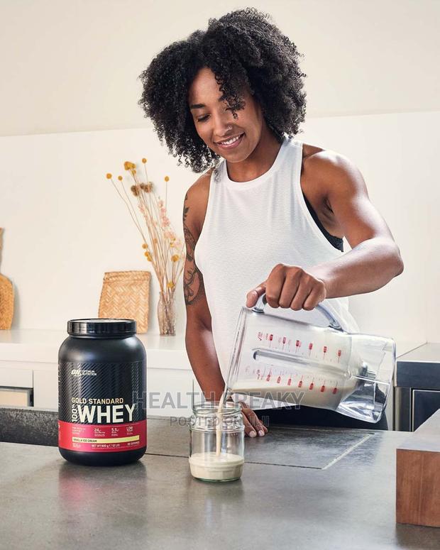 Whey Protein Isolate Gold Standard 100% Whey 2lb · Photo 4