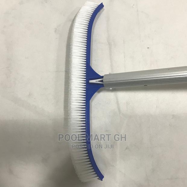Pool Wall Brush photo 2