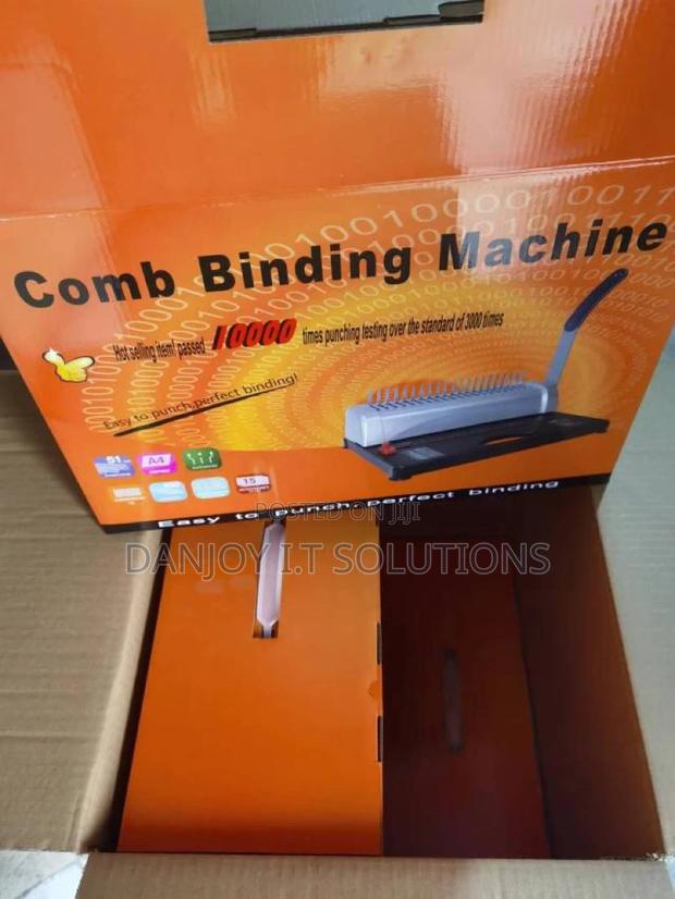 Comb Binding Machine · Photo 4