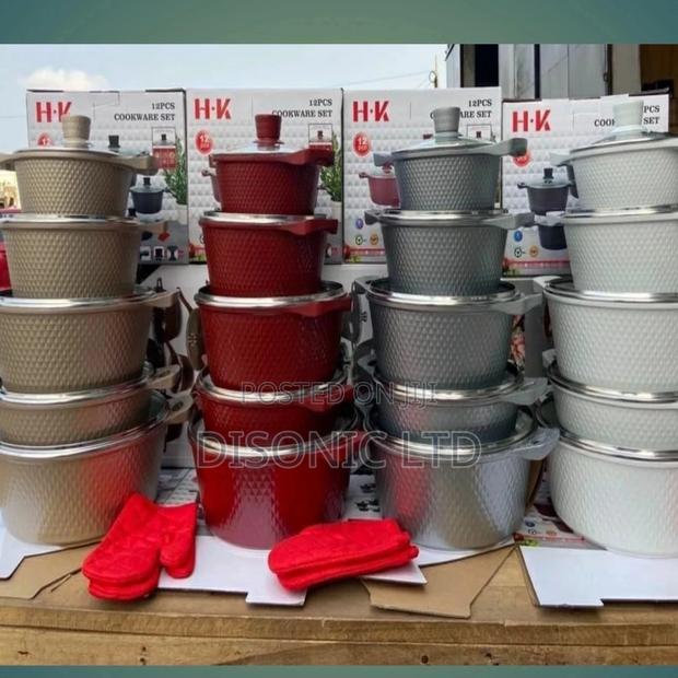 5 Pieces Set Nonstick Saucepans Or Cookwares · Photo 2