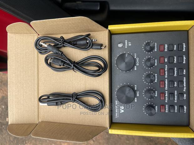V8 Live Sound Card · Photo 2
