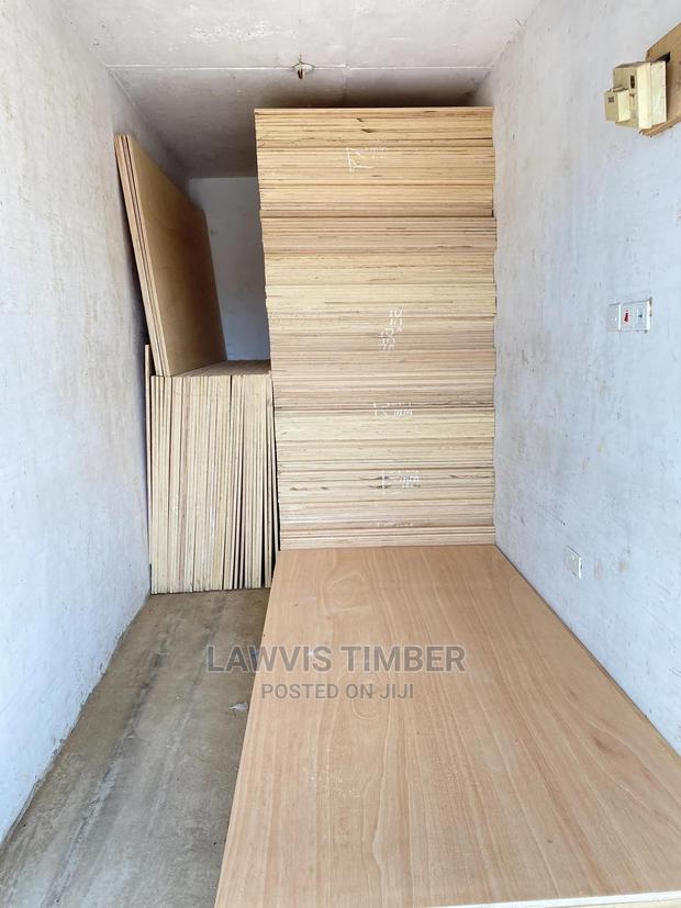 1/8 Plywood Ceiba ( Payment on Delivery) · Photo 3