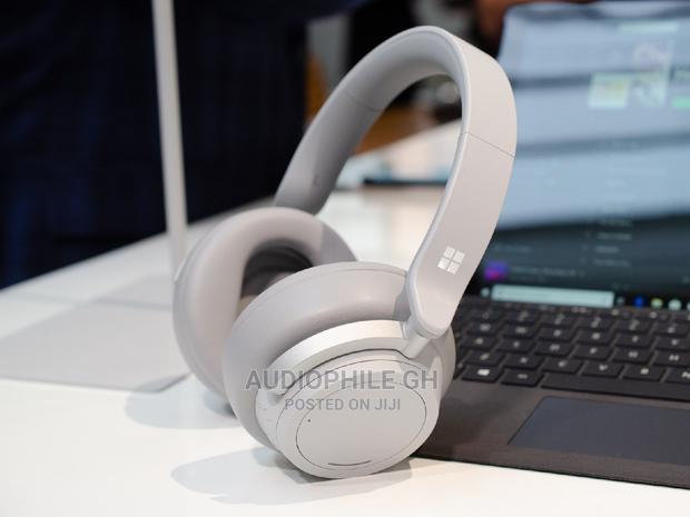 Microsoft Surface Headphones 2 With Active Noise Cancelling · Photo 4