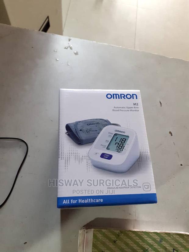 Omron M2 Blood Pressure Monitor · Photo 2