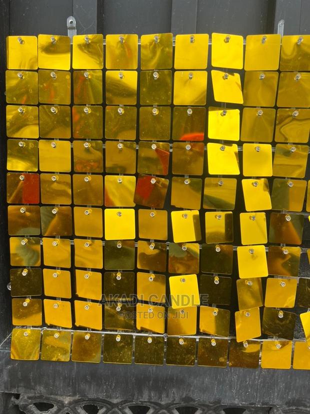 Gold Shimmer Panel for Rentals · Photo 2
