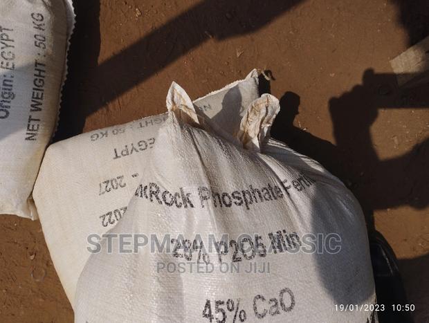 Rockphosphate · Photo 2
