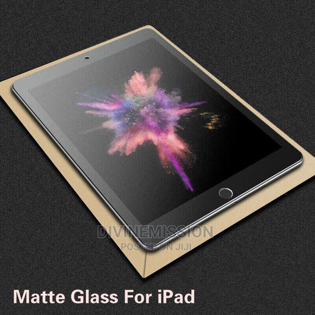 iPad 10.5 Glass Protector · Photo 4