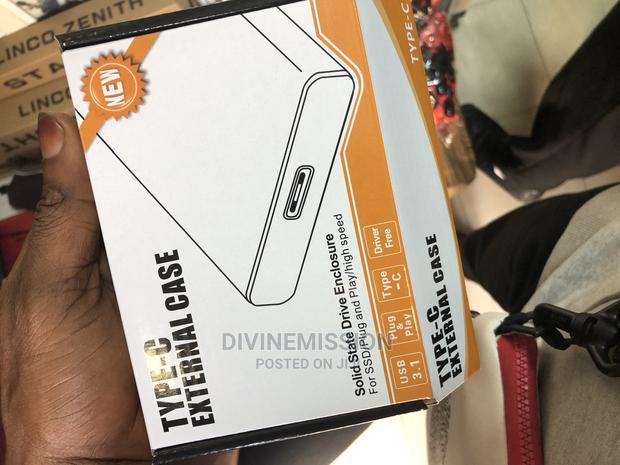 Type C Hard Drive External Case · Photo 3