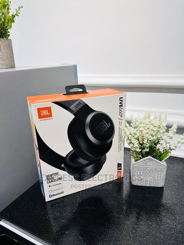 Super Powerful Cool JBL Live 660—Headphones · Photo 2