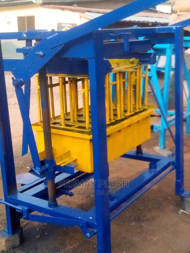 Solid and Compact Block Machine in Ghana · Photo 4