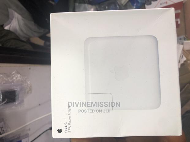Macbook Air and Pro Type C Head Adapter (Apple) 87w · Photo 4