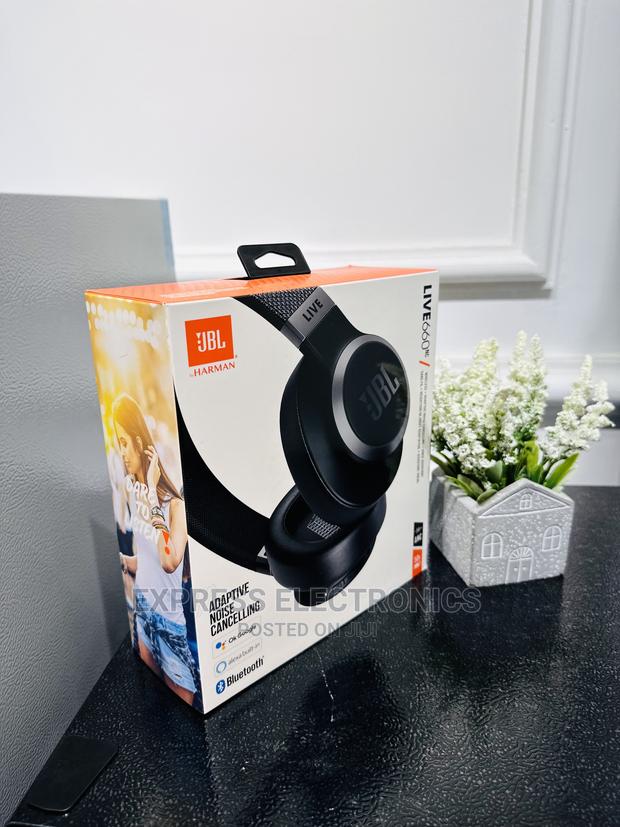 JBL Live 660—Head Enjoy With Bluetooth · Photo 2