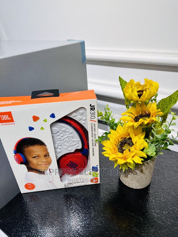 Enjoy With Bluetooth JBL JR 310 Headphones · Photo 2