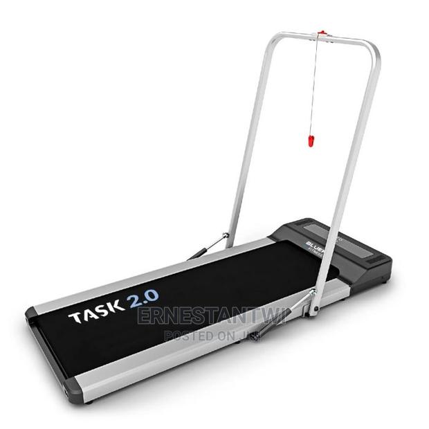 Bluefin Fitness Treadmill From UK · Photo 4