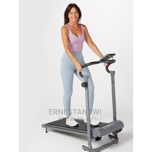 Manual Treadmill · Photo 2