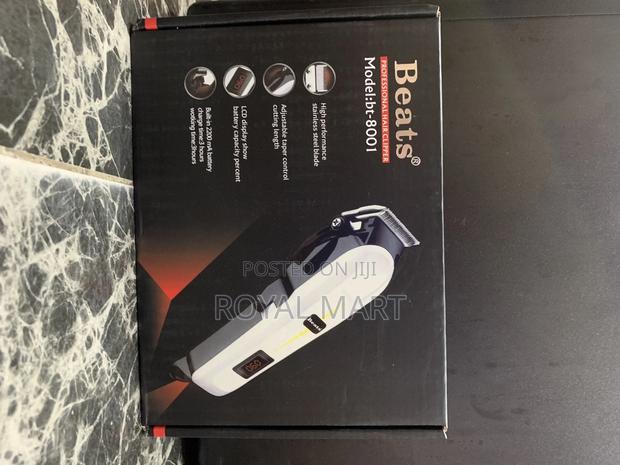 Digital Rechargeable Hair Clipper · Photo 3