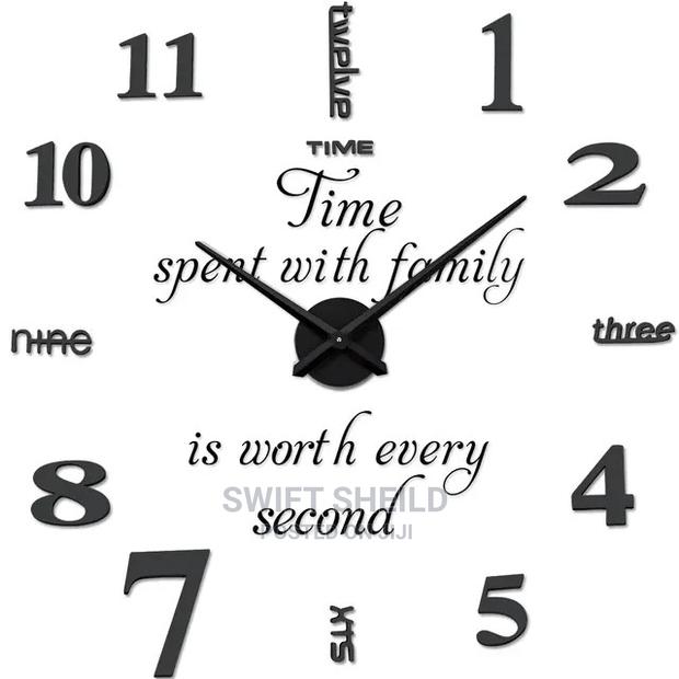 3d Wall Clock 120 Cm. (Time Spent With Family Design) · Photo 4