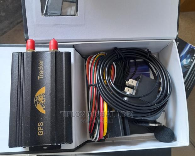 GPS/SMS/GPRS Car Tracker photo 4
