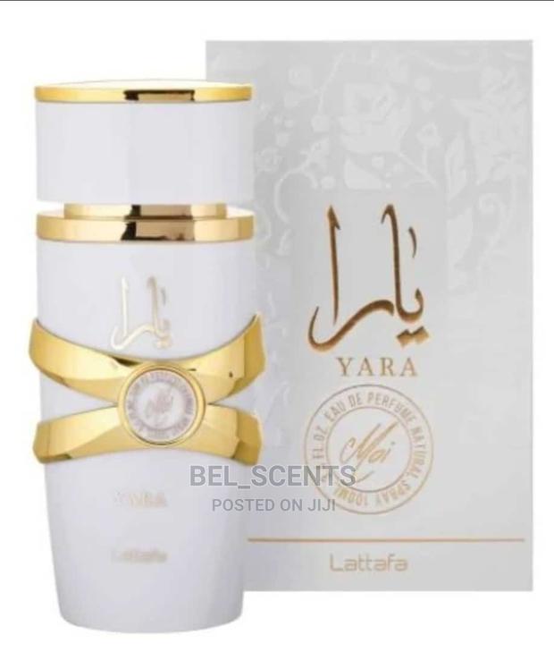 Yara Moi White Box by Lattafa · Photo 2