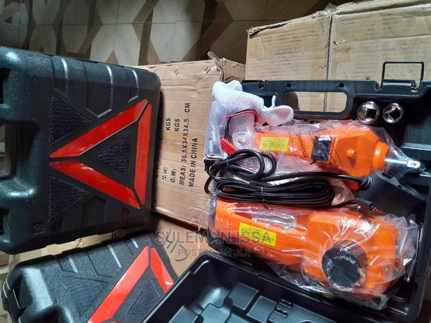 Letes Electric Car Jack 3 In1 photo 3