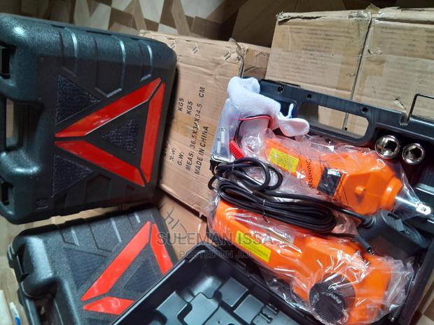 Letes Electric Car Jack 3 In1 photo 4