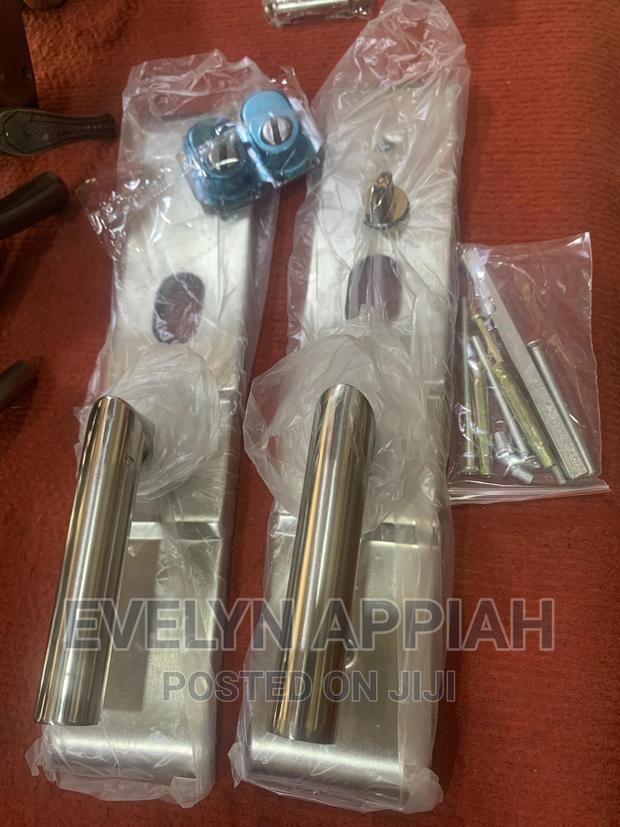 China Door Lock Handle · Photo 3